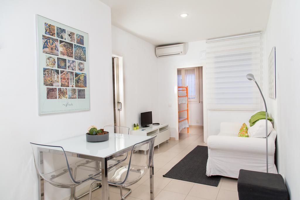 ברצלונה Apartament Conde Gueell מראה חיצוני תמונה
